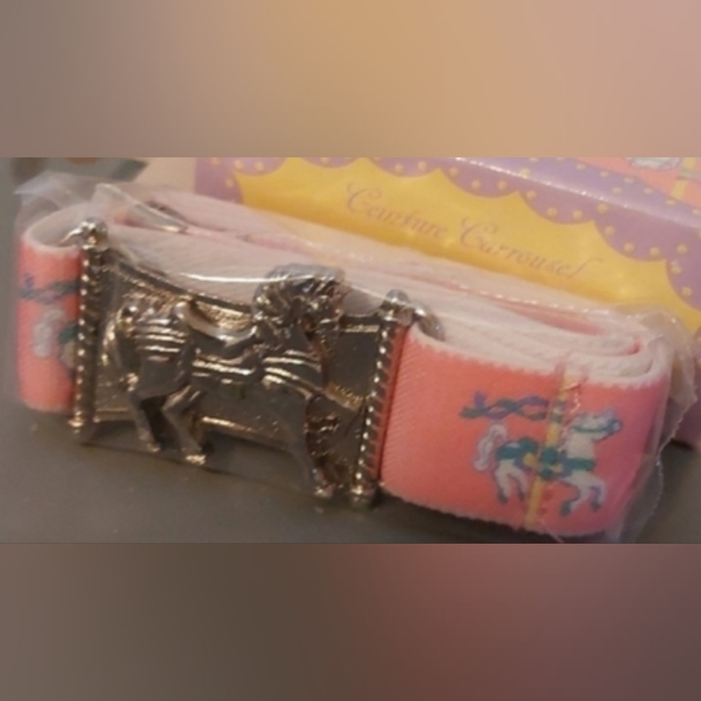 💜5/$25💜 New Vintage Avon Girls Horse Merry Go Round Stretch Belt Kids Pink